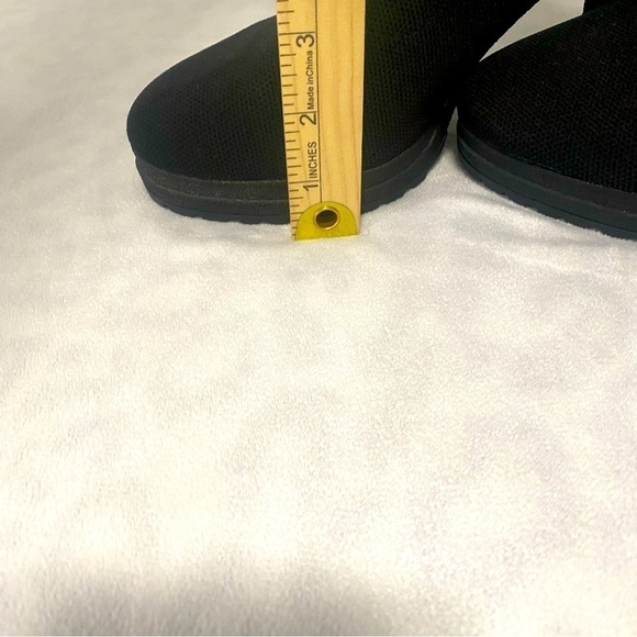 DKNY Tessa Knitted Sock Ankle Boots White Logo Band Block Heel Pull On Size 8M - Picture 6 of 9